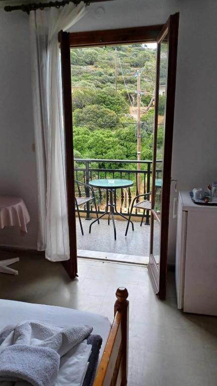 Hotel Rena Ágios Kírykos Exteriér fotografie